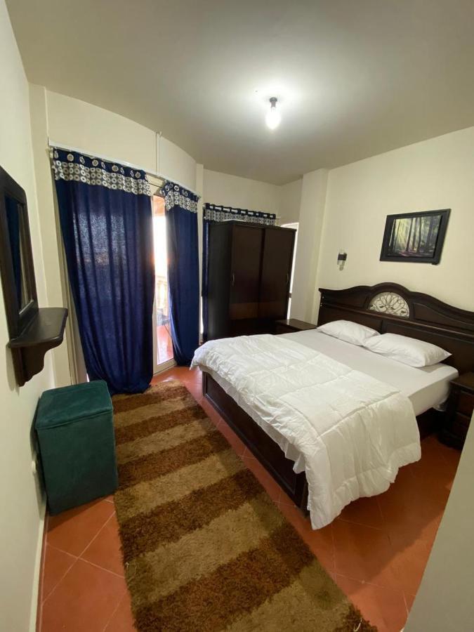 הוילה עיין סוחנה Porto Sokna Water Front Ground Floor Family Only מראה חיצוני תמונה