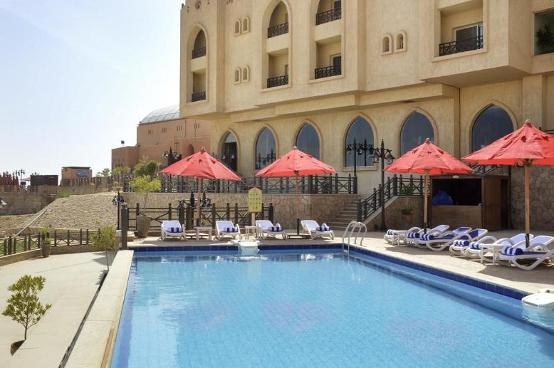 הוילה עיין סוחנה Porto Sokna Water Front Ground Floor Family Only מראה חיצוני תמונה
