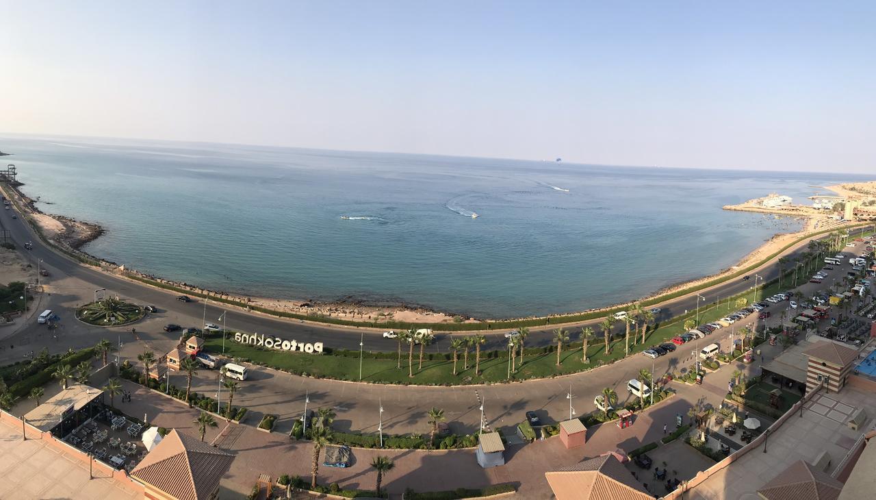 הוילה עיין סוחנה Porto Sokna Water Front Ground Floor Family Only מראה חיצוני תמונה
